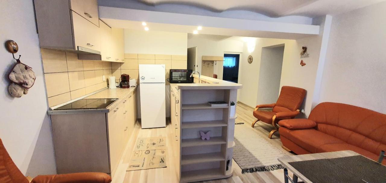Apartamento Castelului 1 Braşov Exterior foto