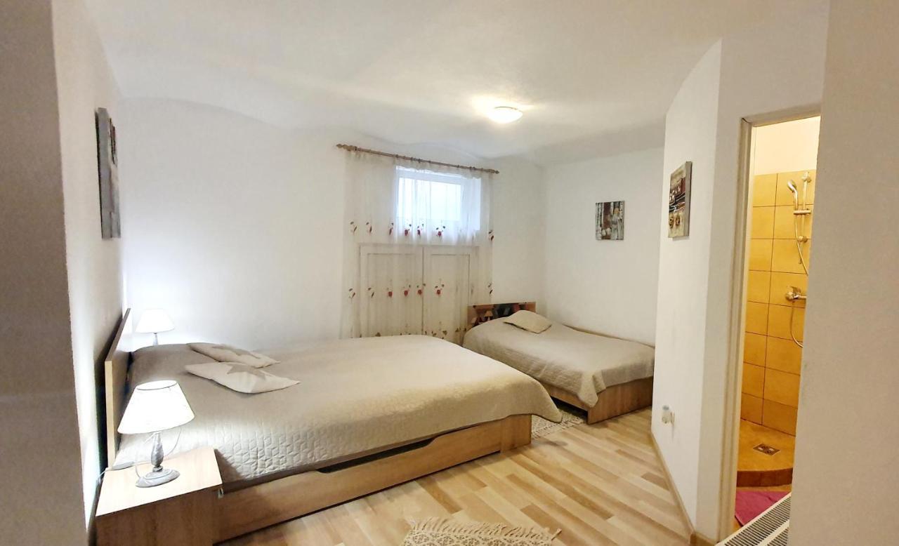 Apartamento Castelului 1 Braşov Exterior foto